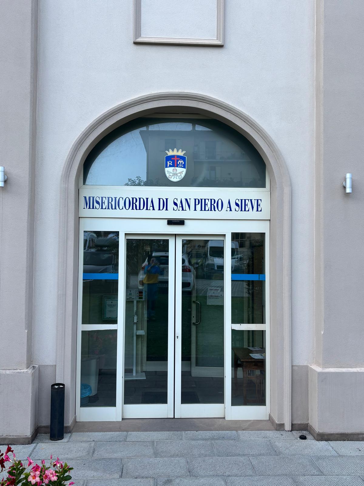 San Piero a Sieve, la storia della Misericordia: “Quel giorno di 275 anni fa in cui i volontari cominciarono a girare per i negozi cercando aiuto per le emergenze